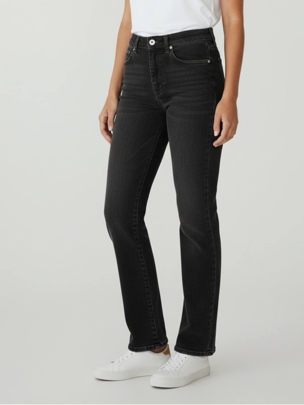 Guess•Vintage Faded Black Mid Rise Jeans